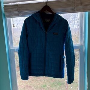 Patagonia Blue Quilted Jacket with hood